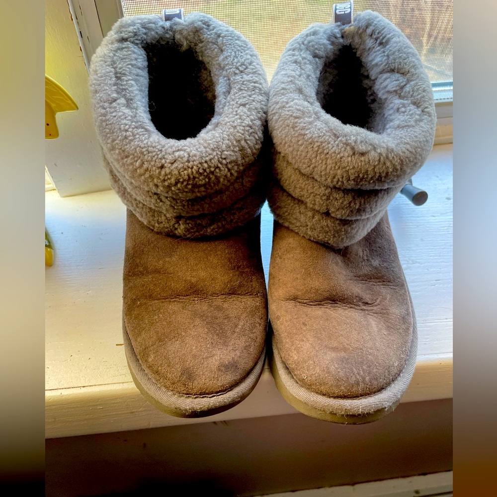 NIB UGG GRAY Unisex-Child Fluff Mini Quilted Boot
